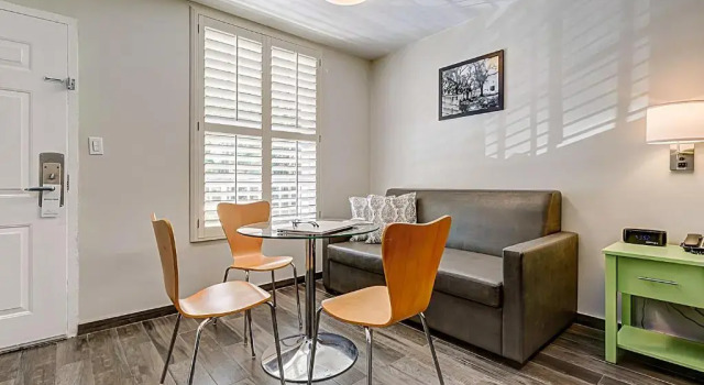 Двухместный номер Standard Seven Hills Suites