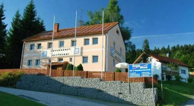 Appartementhaus Almberg, Prenota Hotel Philippsreut Foresta Bavarese