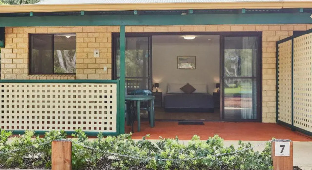 Двухместная студия RAC Busselton Holiday Park
