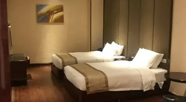 Suite Kingsa Hotel