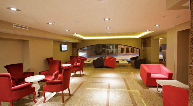 The Time Hotel Old City