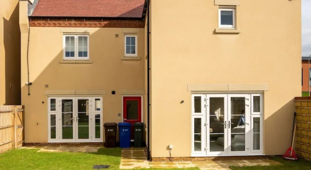 Six Bedroom New-build Detached House In Bicester