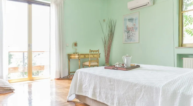 Вилла Dream Holidays in a Luxurious Garden Pool Villa