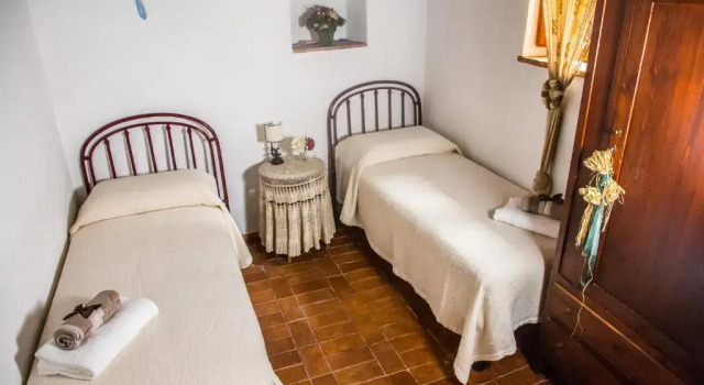 B&B L'Ariola, Prenota Bed & breakfast Hotel a Lazio con parcheggio, Parcheggio