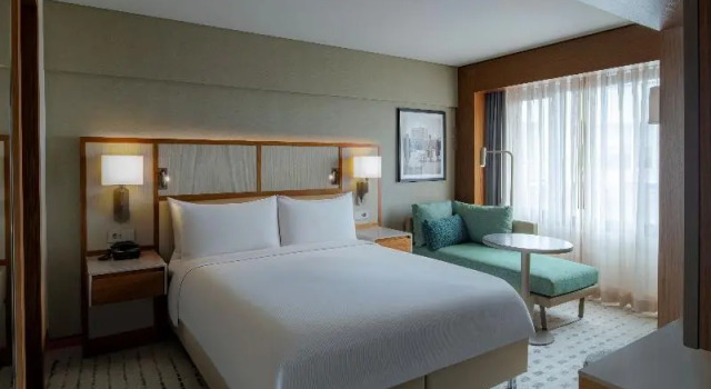 Двухместный полулюкс Doubletree By Hilton Istanbul Macka