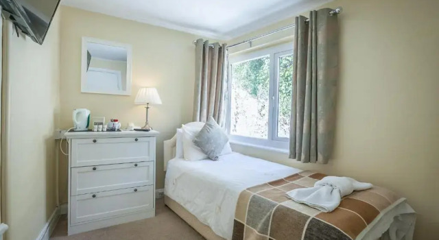 Standard single cameră The Hotel Balmoral