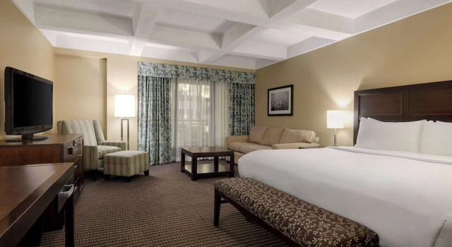 Двухместный номер Standard Wyndham Edmonton Hotel and Conference Centre