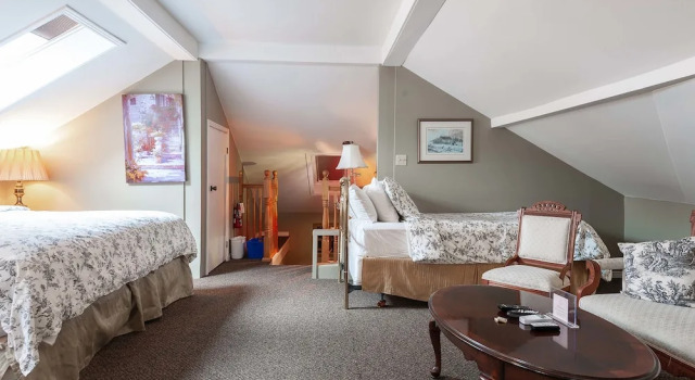 Номер Standard Пентхаус Stone Maiden Inn