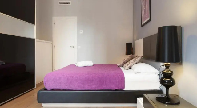 Апартаменты Akira Flats Roger de Flor Chic apartment