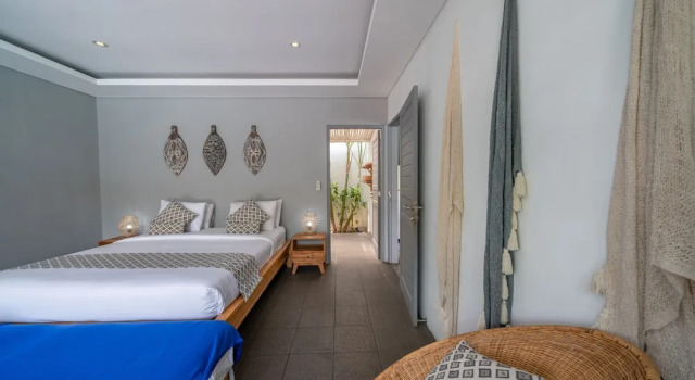 Вилла Comfort Villa Nahema - 4BR Villa in Seminyak Next to the Beach