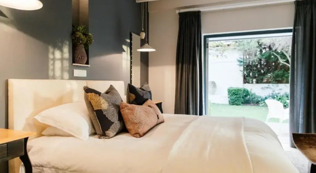 Grande Provence, Забронировать Отель Отели Франсхук 4 звезды, 4*