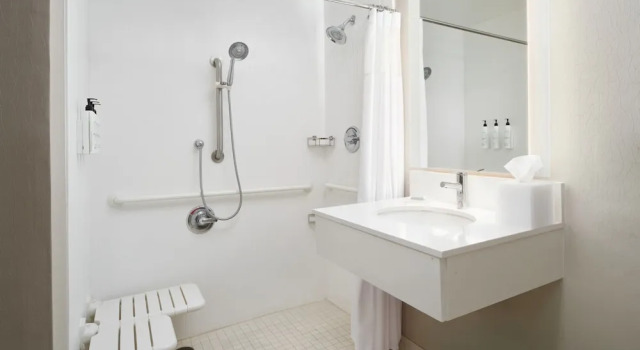 Двухместный люкс с видом на горы SpringHill Suites Boulder Longmont