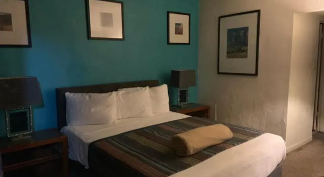 Номер Standard Desert Hills Motel
