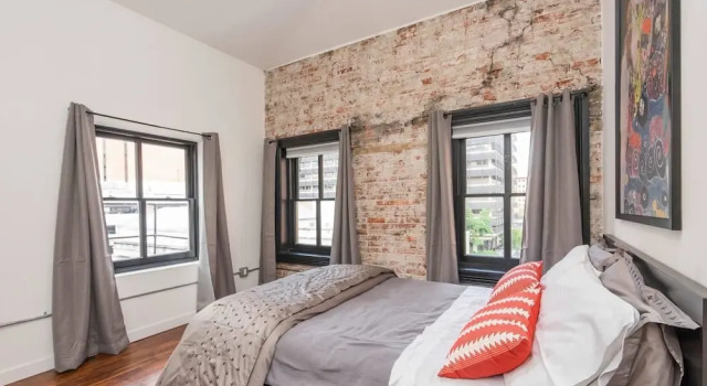 Luxurious Million-dollar Condo w/ Perfect Location