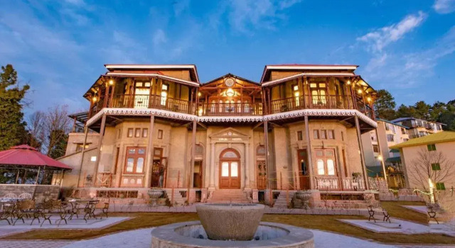 Cecil by Pearl Continental, Rezerwuj Hotel Hotele w Punjab Region z parkingiem, Parking
