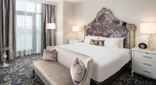 Номер Standard с видом на город JW Marriott Savannah Plant Riverside District
