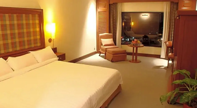 Номер Standard с видом на город Hotel Cambodiana