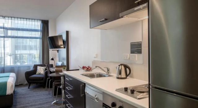 Апартаменты с 2 комнатами Quest Henderson, Auckland Apartment Hotel
