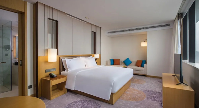 Клубный номер Premium Holiday Inn Tianjin Xiqing by IHG