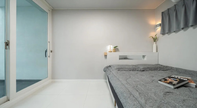 Gyeongju Modern Pool Villa, Забронировать Вилла Отели провинции Кёнсан-Пукто с парковкой, Парковка