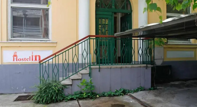 Hostel IN