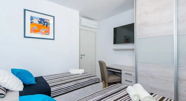 Apartments Lazarin