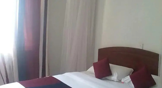 Dlux Hotel, Rezervovat Hotel Hotely v Nakuru s parkováním, Parkování