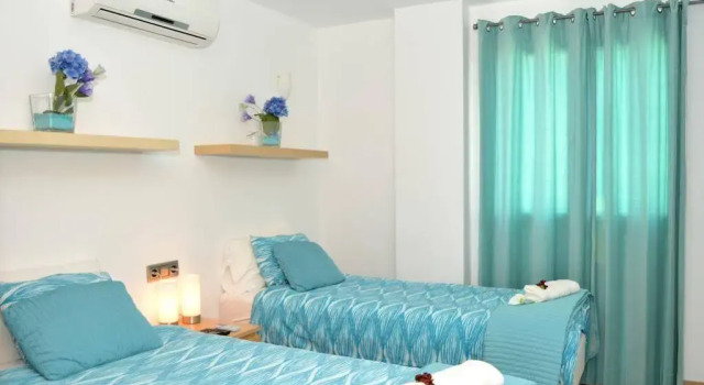 Apartaments Delfin, Book Apartment Playa de Palma Majorca