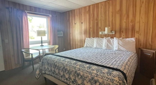Номер Economy Park Motel and Cabins