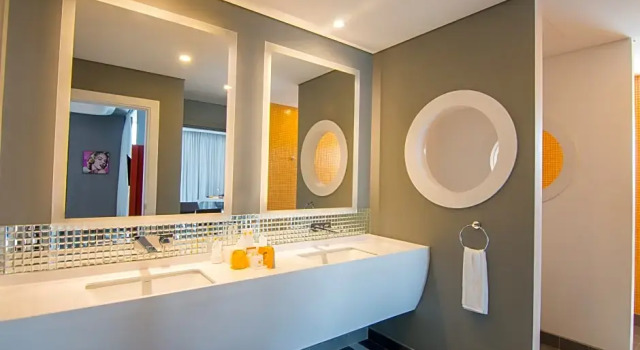Двухместный полулюкс SUN & MOON, Urban Hotel