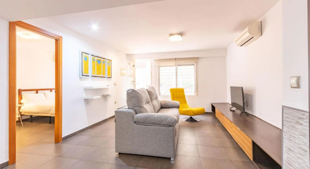 Alhondiga Oasis Suite by Valcambre, Забронировать Отель Севилья провинция Севилья, рядом с Площадь Пласа-де-ла-Аламеда