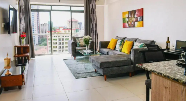 SILVERSTONE APARTMENTS -Modern Living 1 BR NEAR YAYA - GYM&POOL, Prenota Appartamento Hotel economici a Nairobi CBD