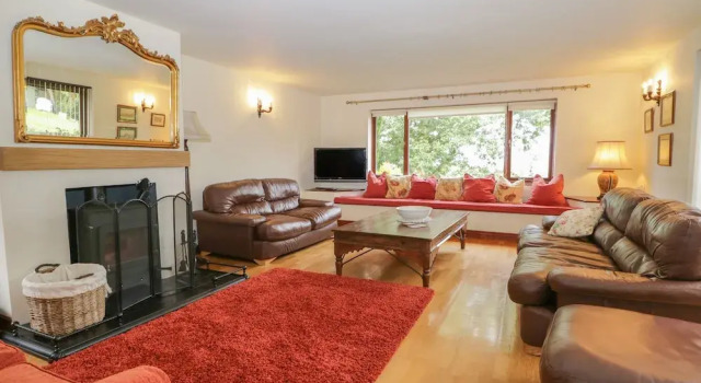1 Cherry Tree Cottage