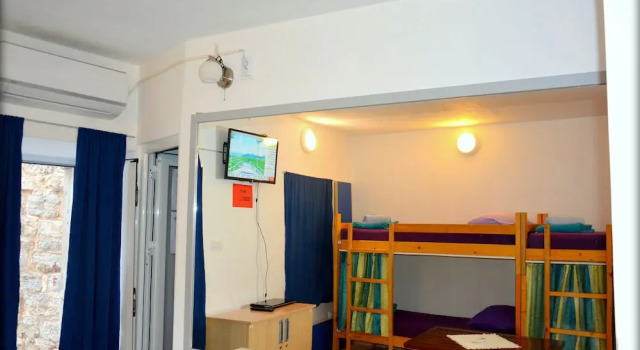 Montenegro Hostel Budva, Book Hotel Billige hoteller i Budva