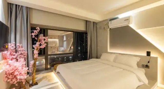 Люкс Comfort Guiyang Wojuju B&B (R&F Xintiandi Branch)