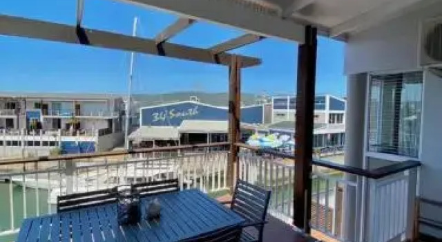 Waterfront - 18 Spinniker Knysna Quays, Забронировать Апартаменты/квартира Апартаменты Найсна, Апартаменты/квартира
