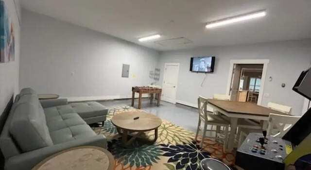 Коттедж Charming Retreat, a Short Walk to Laguna Beach, with Room for 10
