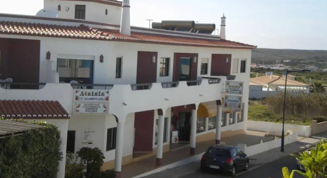 Apartamentos Atalaia, Rezerwuj Apartament Hotele w Algarve z parkingiem, Parking