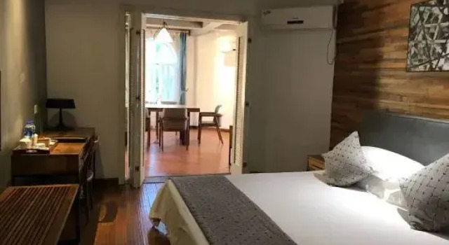 Люкс Business Haiyan Nanbei Lake Jinniushan Manor