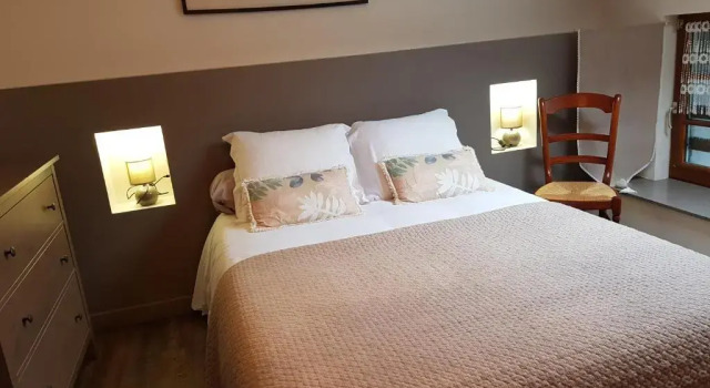 Двухместный номер Deluxe Auberge de Keringar
