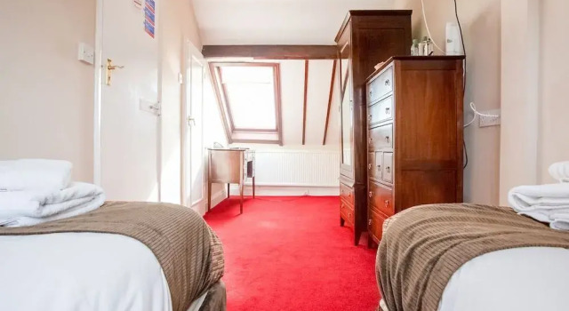 OYO Cliffemount Hotel, Забронировать Отель Солтберн-бай-те-Си Тиссайд