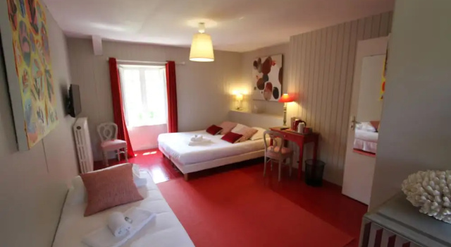 Номер Standard La Haute Flourie - bed and breakfast -chambres dhôtes