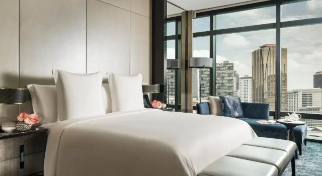Апартаменты Premier с 2 комнатами с видом на парк Four Seasons Hotel Kuala Lumpur
