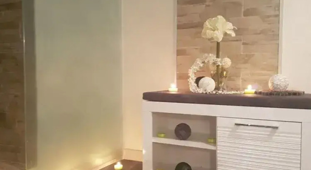 Crispi relax, Prenota Hotel Trevi Roma