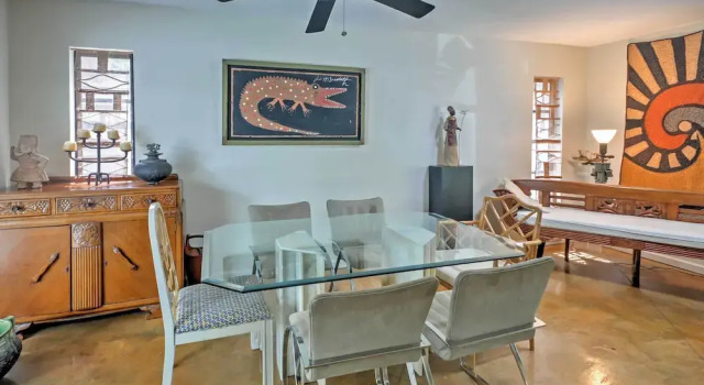Sarasota House w/ Backyard Oasis: 6 Mi to Beach!