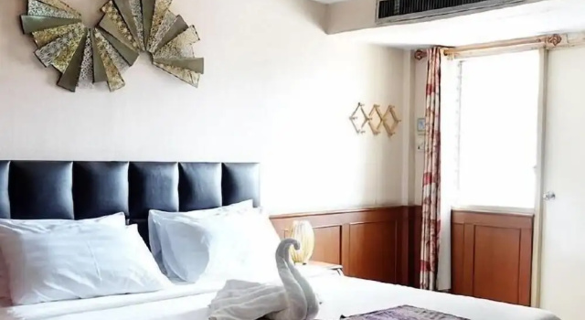 Номер Deluxe Navanakorn Golden View