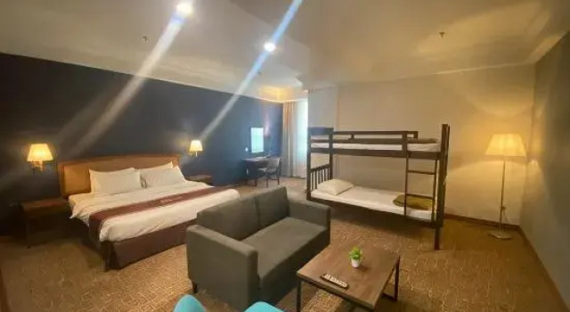 Aile süit Classic Hotel