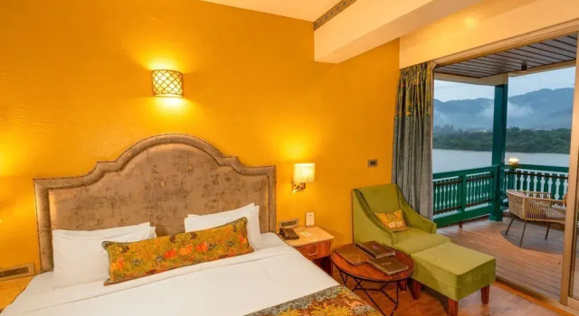Номер Luxury GANGA KINARE- A Riverside Boutique Resort, Rishikesh