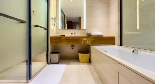 Двухместный номер Deluxe с видом на озеро DoubleTree by Hilton Guangzhou Science City