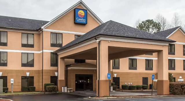 Номер Standard Comfort Inn & Suites Peachtree Corners - Norcross